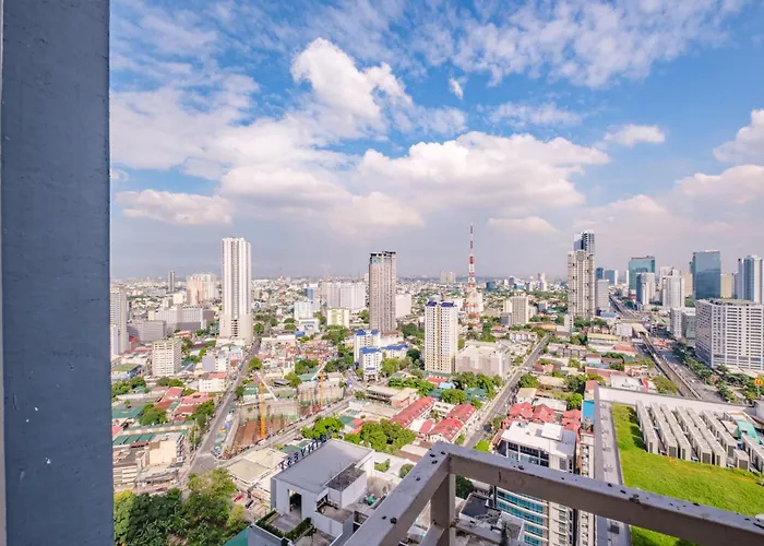 Cozy With Balcony Netflix Free Access To Pool And Gym 100mbps * Manila